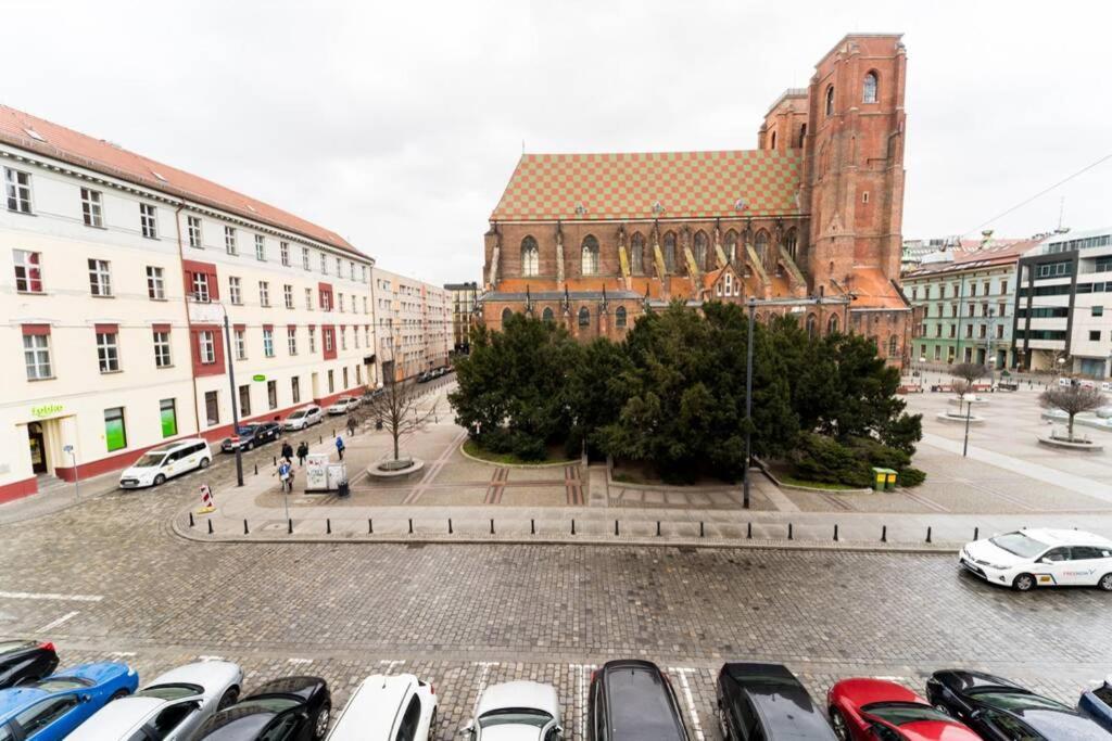 4 Rooms Apartment On Martket Square - Nice View - 150 M Town Hall Вроцлав Екстер'єр фото
